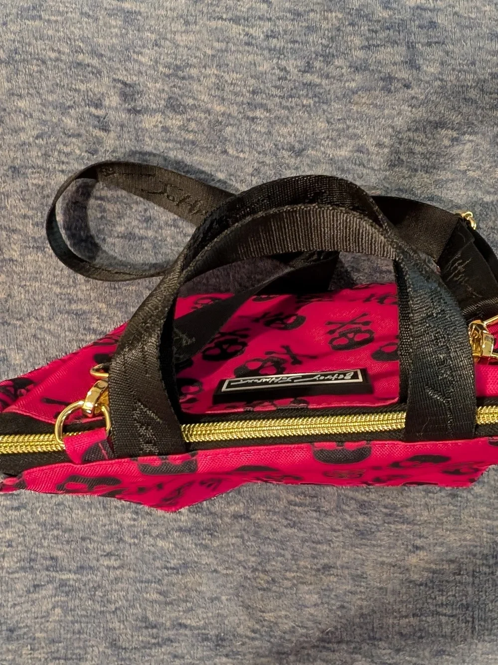 Betsey Johnson Hot Pink and Black Skull Print Insulated Lunch Tote